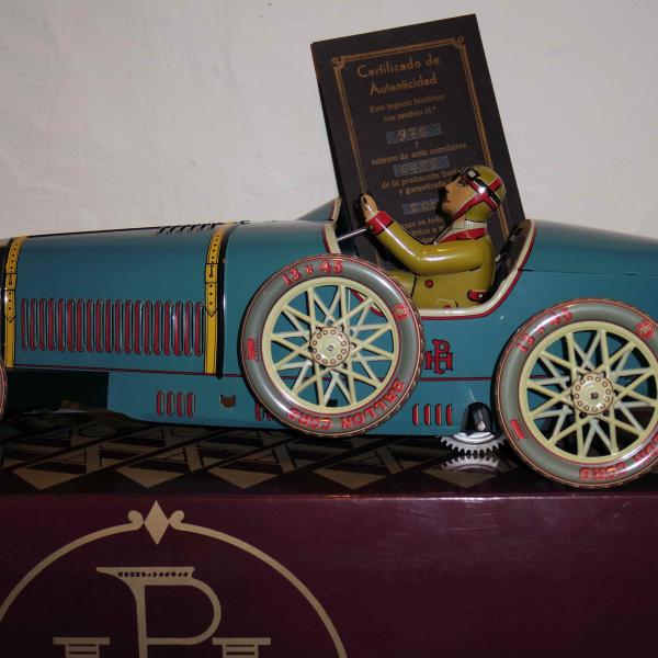 Voiture Paya 46 cm
