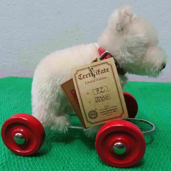 Hermann, ours à roulettes